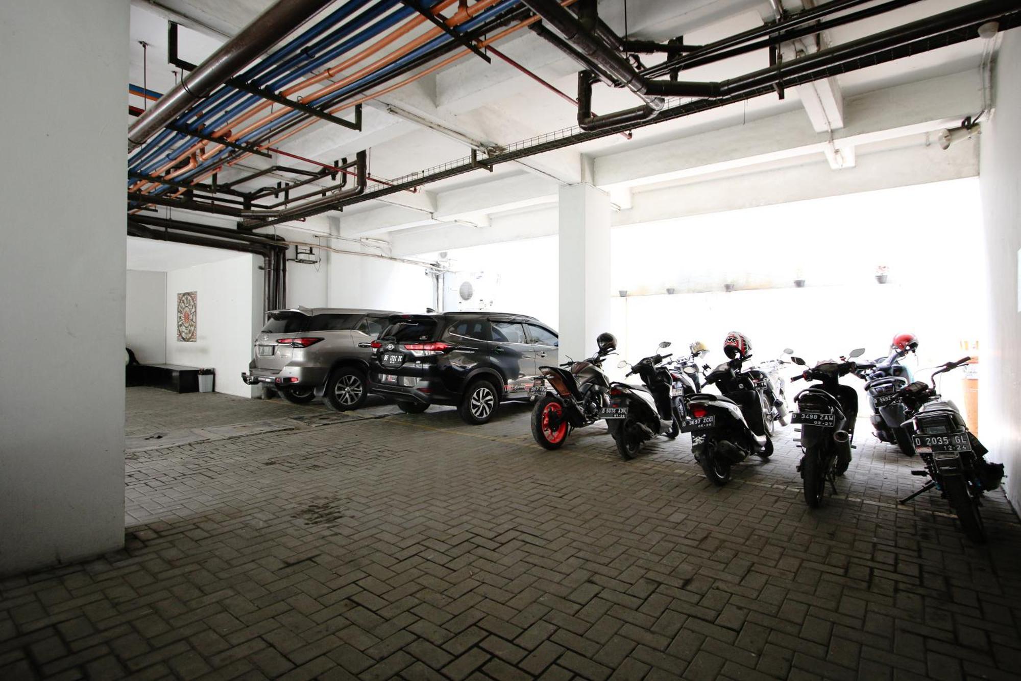 Zodiak Asia Afrika By Kagum Hotels Bandung Dış mekan fotoğraf