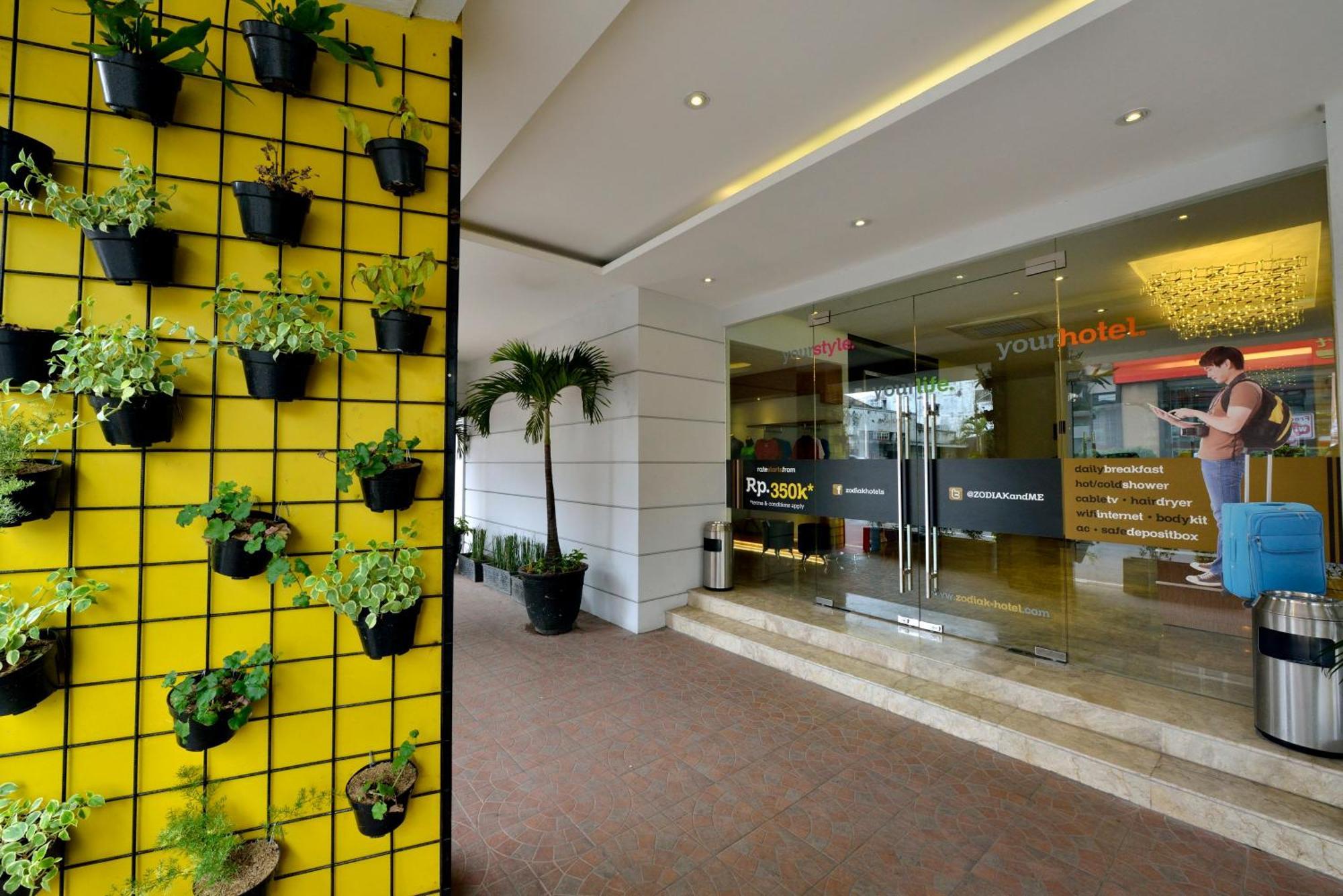 Zodiak Asia Afrika By Kagum Hotels Bandung Dış mekan fotoğraf