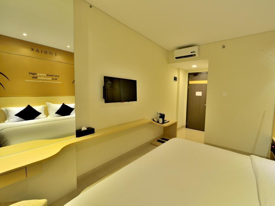 Zodiak Asia Afrika By Kagum Hotels Bandung Dış mekan fotoğraf