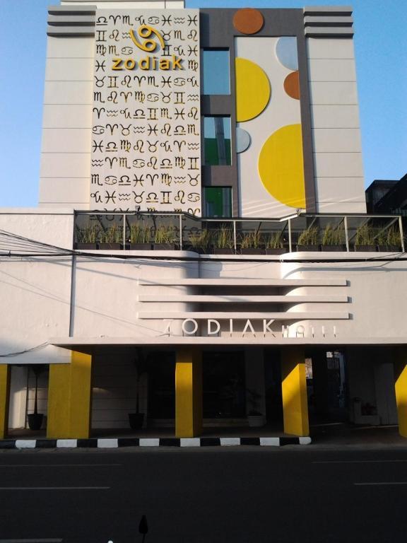 Zodiak Asia Afrika By Kagum Hotels Bandung Dış mekan fotoğraf