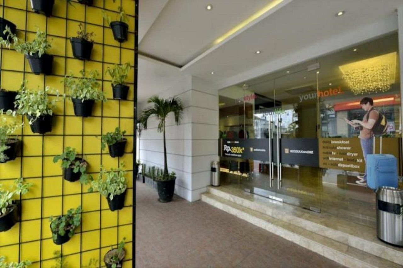 Zodiak Asia Afrika By Kagum Hotels Bandung Dış mekan fotoğraf